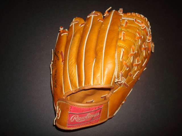 Mickey Mantle Rawlings GJ99 Back